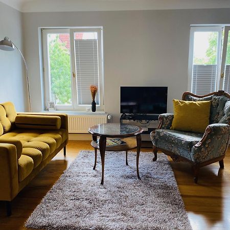 Vintner Suites Neustadt an der Weinstraße Esterno foto
