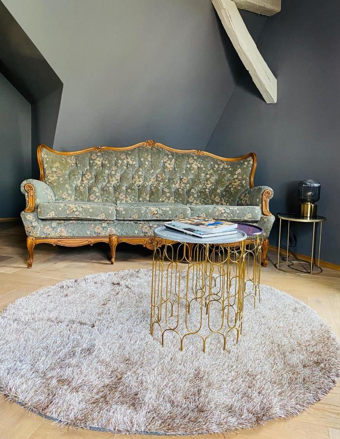Vintner Suites Neustadt an der Weinstraße Esterno foto